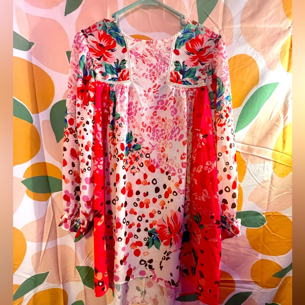 Umgee floral flowy dress
Size S
